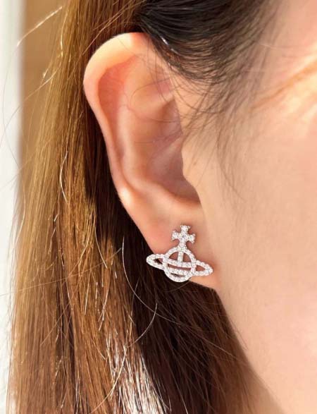 2026年2月5日入荷新品Vivienneピアスギフト/誕生...