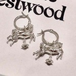 2026年2月5日入荷新品Vivienneネックレスギフト/誕生日/記念品/アクセサリーxin工場