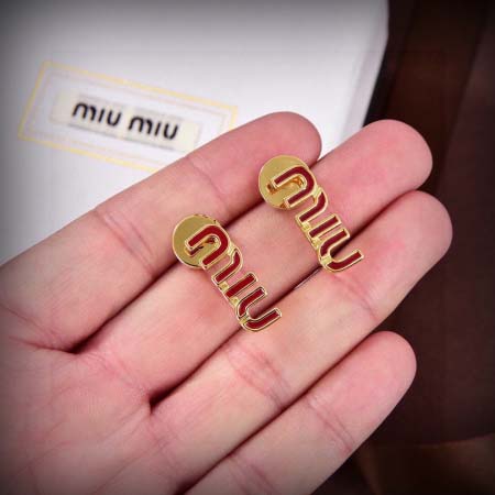 2026年2月5日入荷新品miumiuピアスギフト/誕生日/...