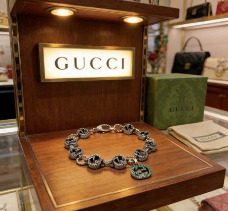 2026年2月5日入荷新品Gucciブレスレットギフト/誕生...