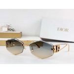 2026年2月15日新品DIOR原版復刻サングラスギフト/誕生日/記念品/アクセサリーXY工場