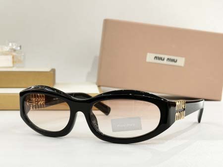 2026年2月19日新品MIU MIU原版復刻サングラスギフ...