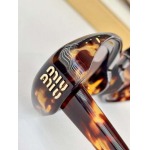 2026年2月19日新品MIUMIU原版復刻サングラスギフト/誕生日/記念品/アクセサリーXY工場