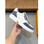 2026年2月21日入荷新作Louis Vuitton靴/スニーカー人気商品★/誕生日プレゼント/流行/高品質/JY工場