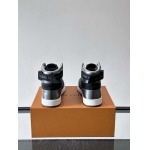 2026年2月21日入荷新作Louis Vuitton靴/スニーカー人気商品★/誕生日プレゼント/流行/高品質/JY工場