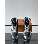 2026年2月21日入荷新作Louis Vuitton靴/スニーカー人気商品★/誕生日プレゼント/流行/高品質/JY工場