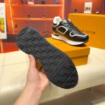 2026年2月21日入荷新作Louis Vuitton靴/スニーカー人気商品★/誕生日プレゼント/流行/高品質/JY工場