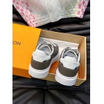 2026年2月21日入荷新作Louis Vuitton靴/スニーカー人気商品★/誕生日プレゼント/流行/高品質/JY工場