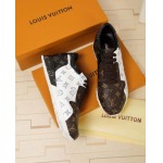 2026年2月21日入荷新作Louis Vuitton靴/スニーカー人気商品★/誕生日プレゼント/流行/高品質/JY工場