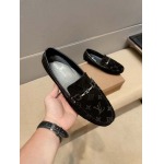 2026年2月21日入荷新作Louis Vuitton靴/スニーカー人気商品★/誕生日プレゼント/流行/高品質/JY工場