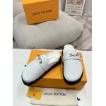 2026年2月21日入荷新作Louis Vuitton男女兼用靴人気商品★/誕生日プレゼント/流行/高品質/JY工場Size:35-45