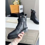 2026年2月21日入荷新作Louis Vuitton女性靴人気商品★/誕生日プレゼント/流行/高品質/JY工場Size:35-41