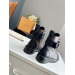 2026年2月21日入荷新作Louis Vuitton女性靴人気商品★/誕生日プレゼント/流行/高品質/JY工場Size:35-41