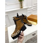 2026年2月21日入荷新作Louis Vuitton女性靴人気商品★/誕生日プレゼント/流行/高品質/JY工場Size:35-42