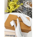 2026年2月21日入荷新作Louis Vuitton女性靴人気商品★/誕生日プレゼント/流行/高品質/JY工場Size:35-41