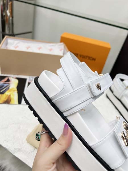 2026年2月21日入荷新作Louis Vuitton女性靴...