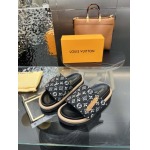 2026年2月21日入荷新作Louis Vuitton女性靴人気商品★/誕生日プレゼント/流行/高品質/JY工場Size:35-42