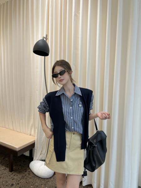 2026年3月6日入荷早春新作Miu Miuストールファッション/誕生日プレゼント/贈り物 can工場