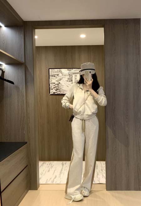 2026年3月6日入荷早春新作Louis Vuittonファッション/誕生日プレゼント/贈り物 can工場