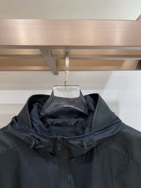 2026年3月6日入荷春秋新作Pradaジャケット高品質DH工場