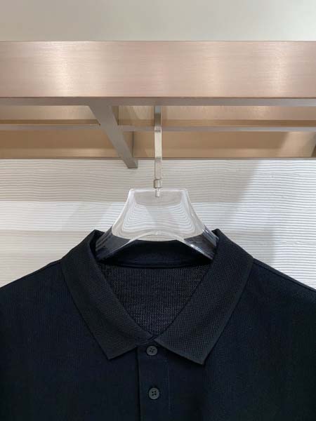 2026年3月7日入荷春夏新作Prada半袖 tシャツ高品質DH工場