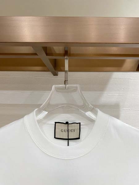 2026年3月7日入荷春夏新作Gucci半袖 tシャツ高品質DH工場