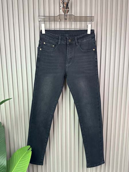 2026年3月18日春夏新作Pradaジーパン luols工場