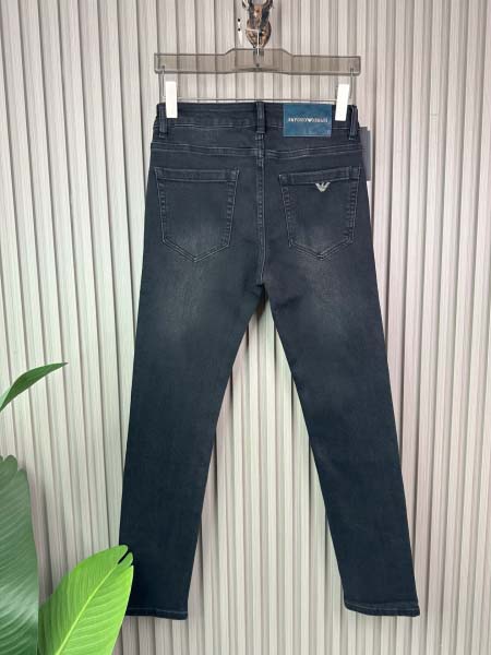 2026年3月18日春夏新作ARMANIジーパン luols工場