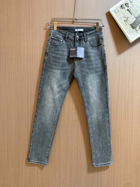 2026年3月18日春夏新作ファッション高品質PRADAジーパン luols工場