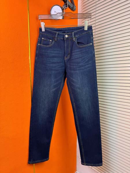 2026年3月18日春夏新作ファッション高品質Pradaジーパン luols工場