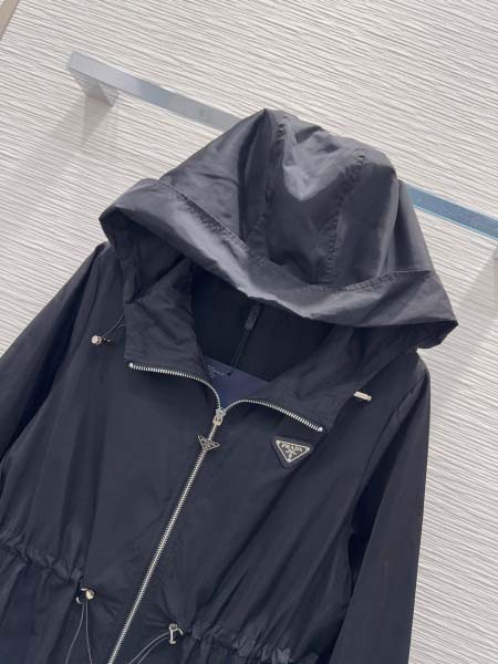 2026年3月22日入荷早春新作Prada女性用ファッション/誕生日プレゼント/贈り物 can工場