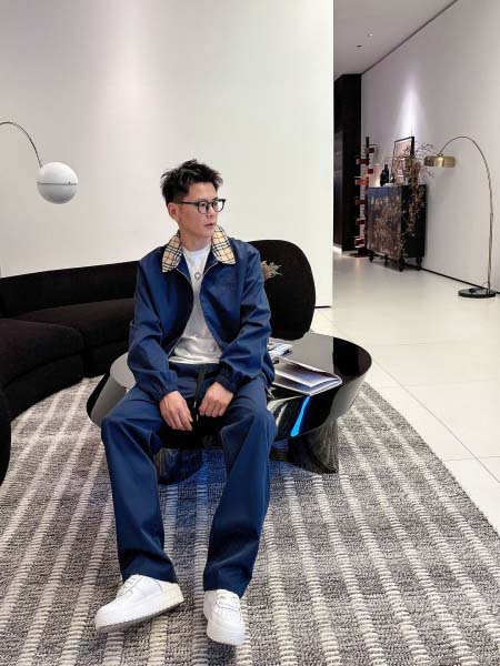 2026年3月23日入荷新作Burberryスーツ上下 超厳選★高級品/誕生日プレゼント/OM工場