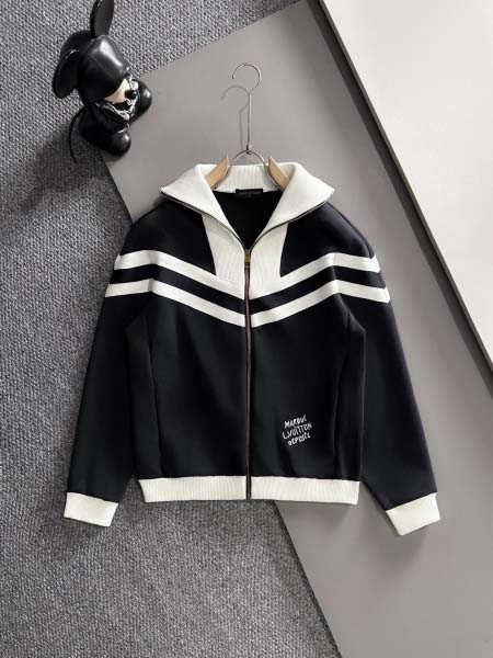 2026年3月25日入荷新作Louis Vuitton上下セット 超厳選★高級品/誕生日プレゼント/OM工場