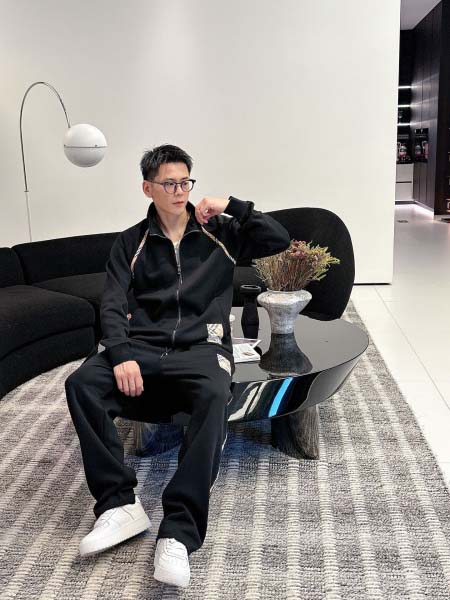 2026年3月25日入荷新作Burberry上下セット 超厳選★高級品/誕生日プレゼント/OM工場