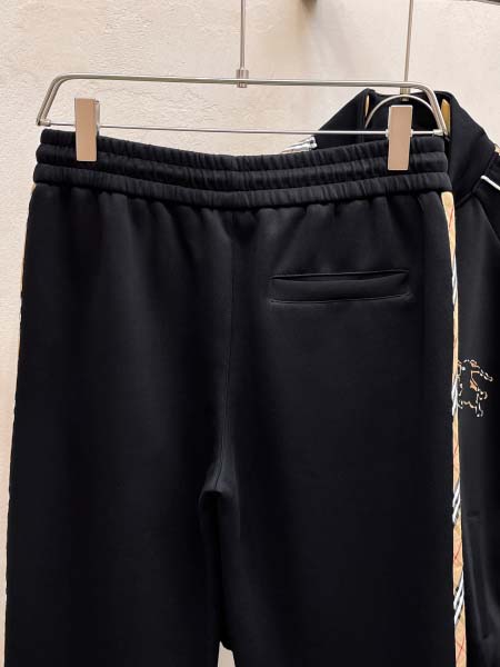 2026年3月25日入荷新作Burberry上下セット 超厳選★高級品/誕生日プレゼント/OM工場