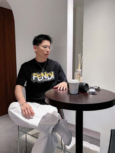 2026年3月29日入荷新作Fendi半袖Tシャツ春夏高品質超厳選★入手困難/LD工場