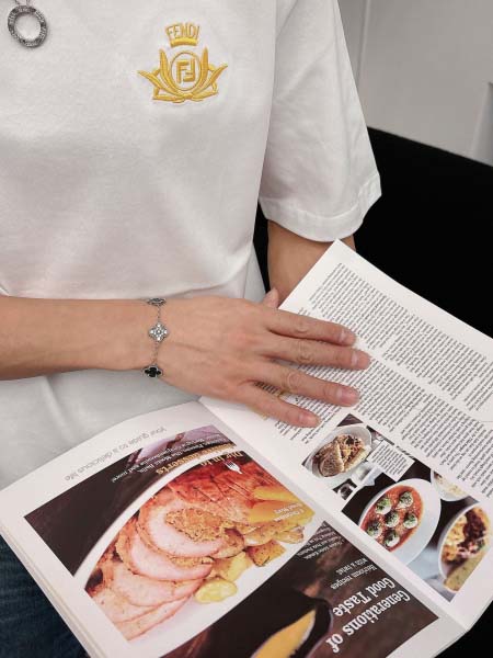 2026年3月29日入荷新作Fendi半袖Tシャツ春夏高品質超厳選★入手困難/LD工場