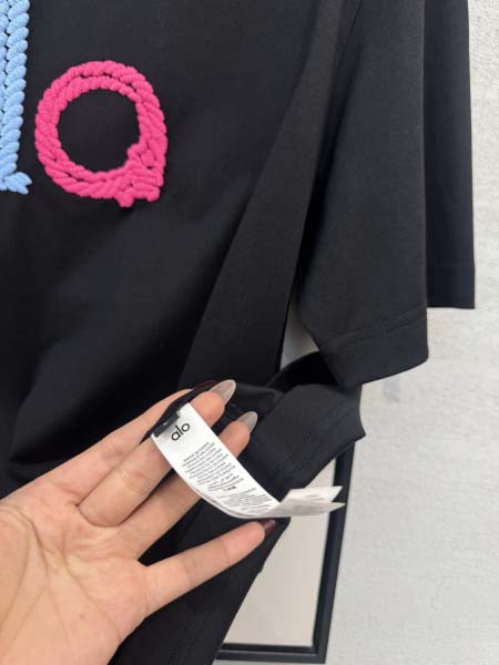 2026年3月30日入荷新作Alo半袖Tシャツ春夏高品質超厳選★入手困難/LD工場