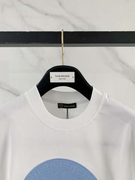 2026年3月31日入荷新作Versace半袖Tシャツ春夏高品質超厳選★入手困難/LD工場