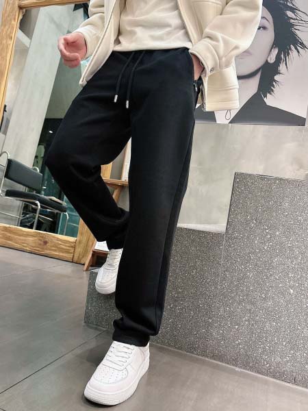 2026年4月1日春夏新作Fendiスラックス高品質人気商品/TY工場