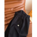 2026年3月6日入荷早春新作 Miumiuファッション/誕生日プレゼント/贈り物 can工場