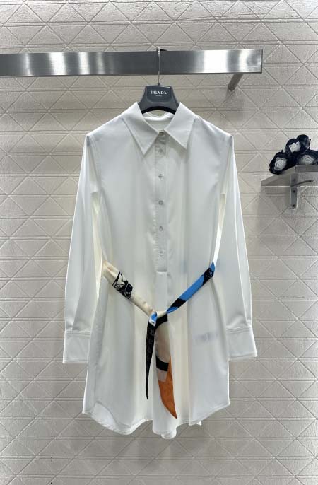 2026年3月6日入荷早春新作Celineシャツファッション...