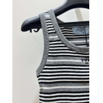 2026年3月6日入荷早春新作Prada女性用ファッション/誕生日プレゼント/贈り物 can工場