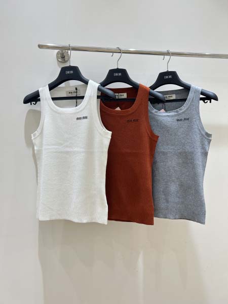 2026年3月6日入荷早春新作 Miumiu女性用ファッショ...