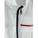 2026年3月6日入荷春秋新作Pradaジャケット高品質DH工場