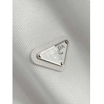 2026年3月7日入荷春夏新作Prada半袖 tシャツ高品質DH工場