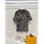 2026年3月17日新作FENDI半袖 tシャツ人気商品/誕生日プレゼント/FF工場