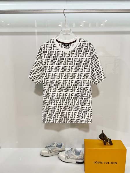 2026年3月17日新作FENDI半袖 tシャツ人気商品/誕...