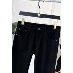 2026年3月18日春夏新作Thom Browneジーパン luols工場