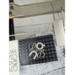 2026年3月18日春夏新作ファッション高品質Loeweジーパン luols工場